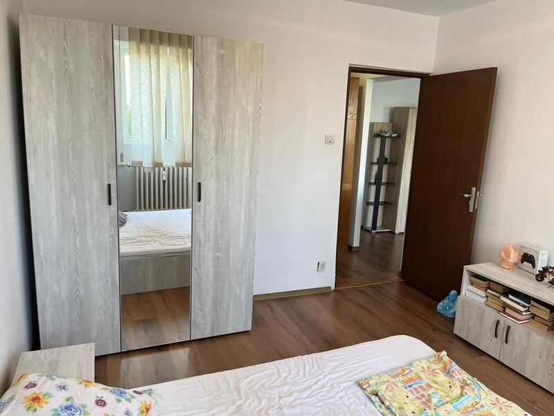Drumul Taberei, Metrou Raul Doamnei, apartament 2 camere 54 mp, etaj 6/10.